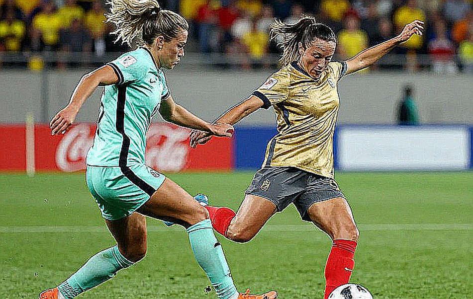 Bạo lực sân cỏ V-League 2026-2027: Trọng tài và VAR bị đặt trước câu hỏi trách nhiệm Bạo lực sân cỏ V-League 2026-2027: Trọng tài và VAR bị đặt trước câu hỏi trách nhiệm