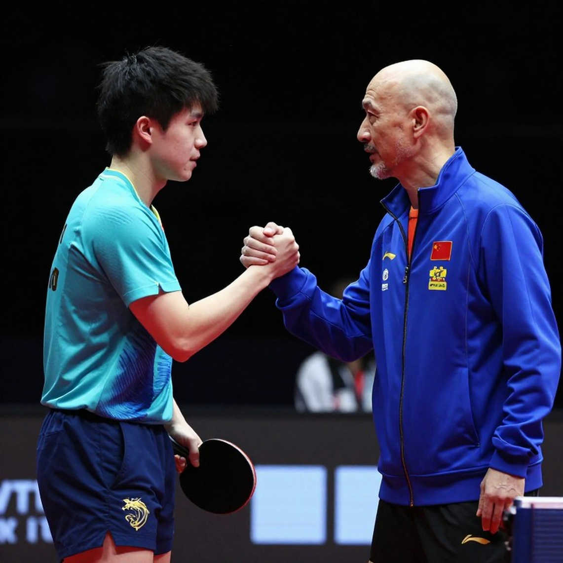 Bóng đá Việt Nam giữa hai dòng chảy: V.League bền vững hay lò đào tạo cho khu vực?