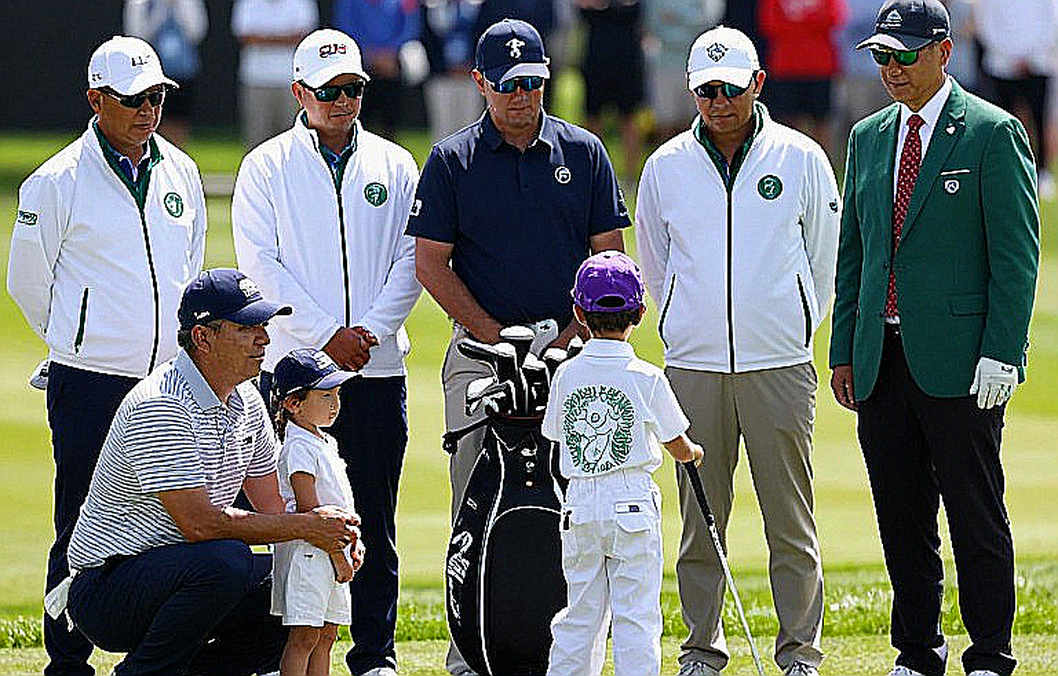 Nền kinh tế thông tin của golf chuyên nghiệp: Khi bảng dữ liệu trống vẫn được đọc như một bản phân tích Nền kinh tế thông tin của golf chuyên nghiệp: Khi bảng dữ liệu trống vẫn được đọc như một bản phân tích
