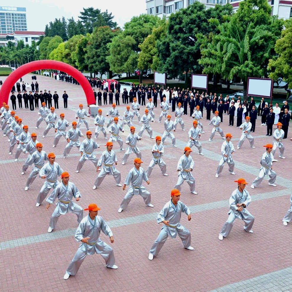 Gò Đậu và kỳ chuyển nhượng im lặng: Tín hiệu nào đang bị tiếng ồn V-League át đi