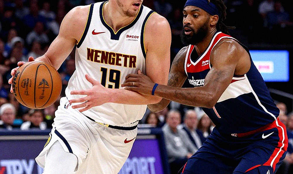 Bảy trận, một kỷ nguyên và lời nguyền mang tên Rajon Rondo Bảy trận, một kỷ nguyên và lời nguyền mang tên Rajon Rondo