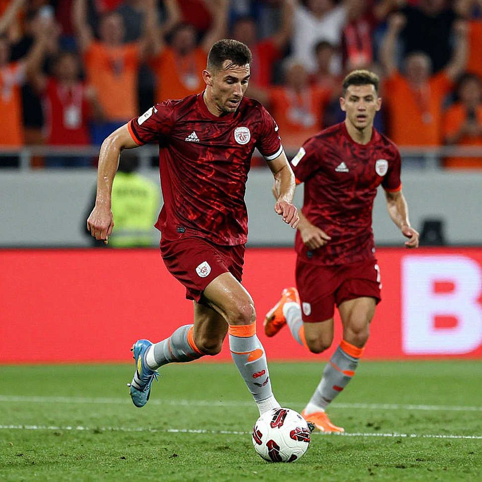 Ca bệnh đầu tiên của kỳ FIFA Days: Khi một cái đầu gối 'nhẹ' bị thổi thành khủng hoảng Ca bệnh đầu tiên của kỳ FIFA Days: Khi một cái đầu gối 'nhẹ' bị thổi thành khủng hoảng