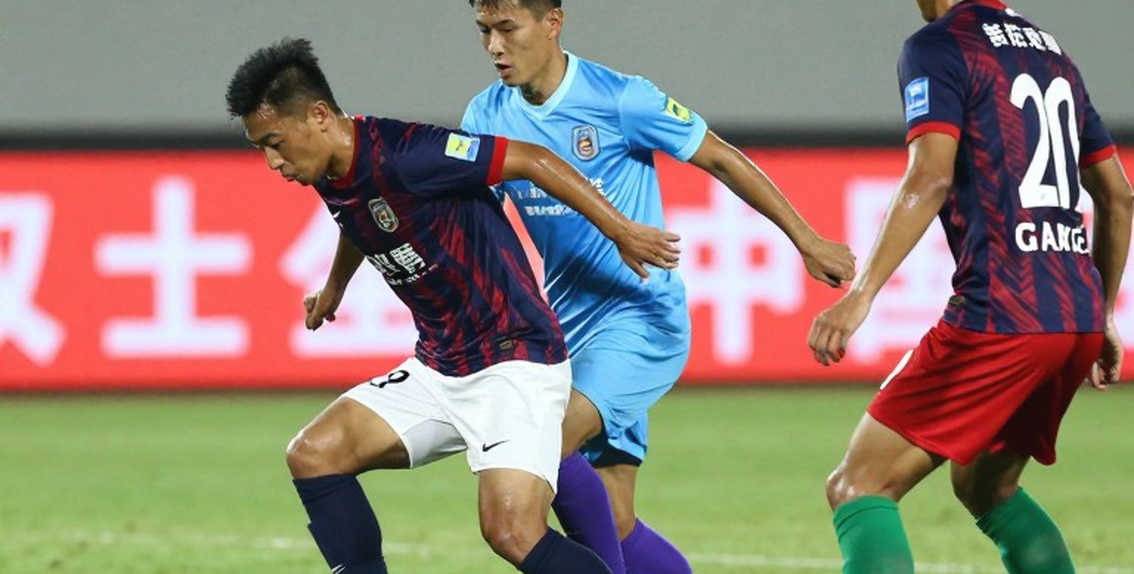 Thiago Pitarch và bài toán 0 phút: Khi Real Madrid biến Castilla thành cầu nối thể lực Thiago Pitarch và bài toán 0 phút: Khi Real Madrid biến Castilla thành cầu nối thể lực