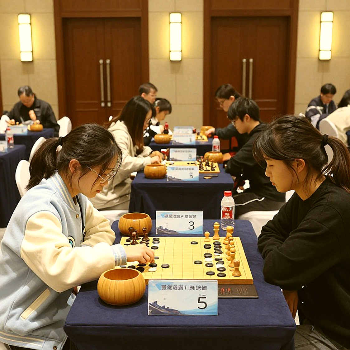 Chess Olympiad 2026, vòng 5: Ấn Độ nam hạ Hà Lan 3-0, Ấn Độ nữ đứt mạch trước Ba Lan