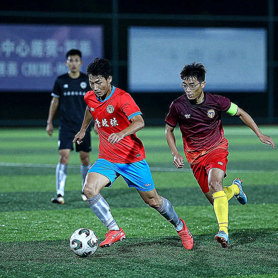 Chuyển nhượng V-League: Tín hiệu thật nằm ở phòng thay đồ, không phải ở bản tin
