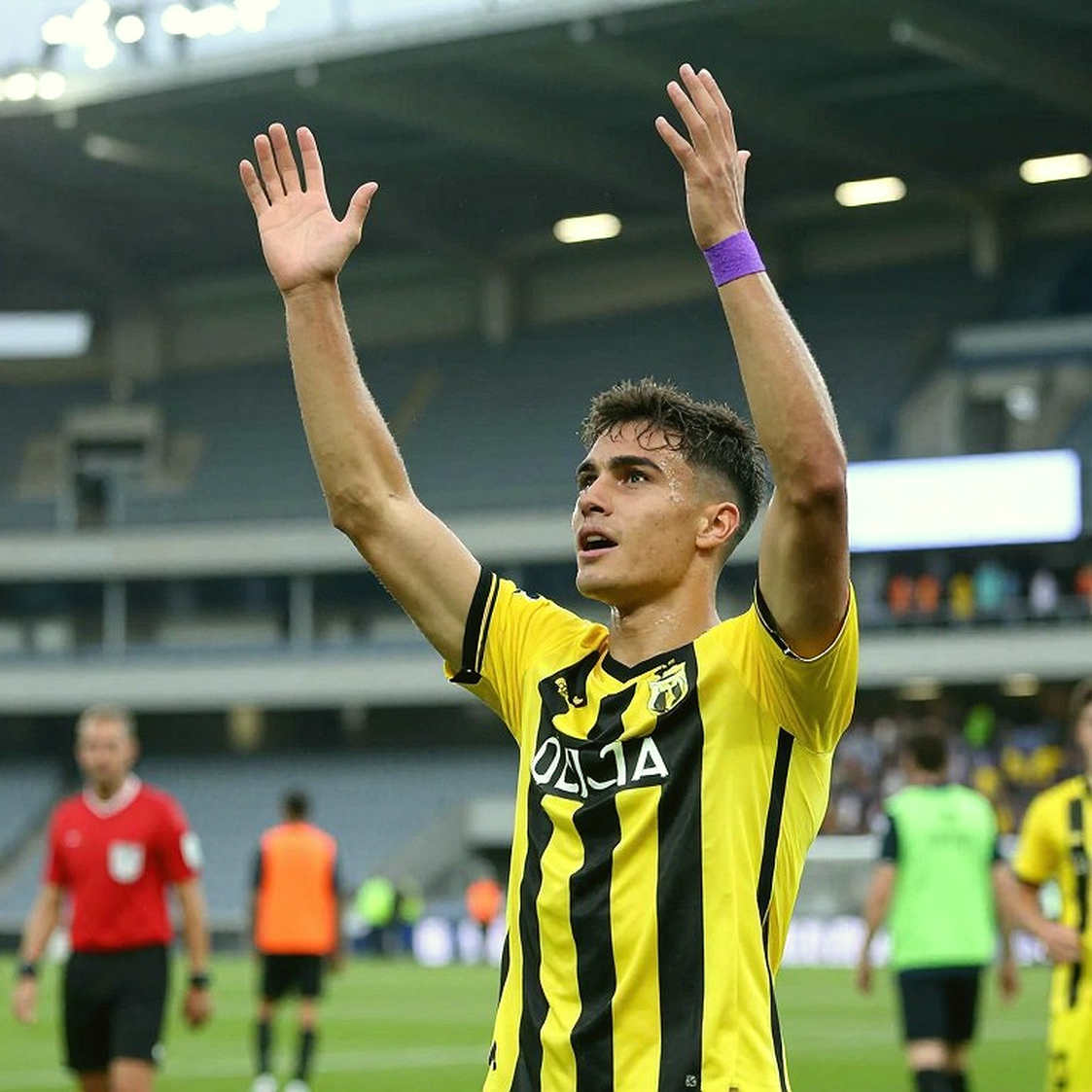 Khi dòng tiền dừng lại: Sự sống còn của các CLB bóng đá Việt Nam