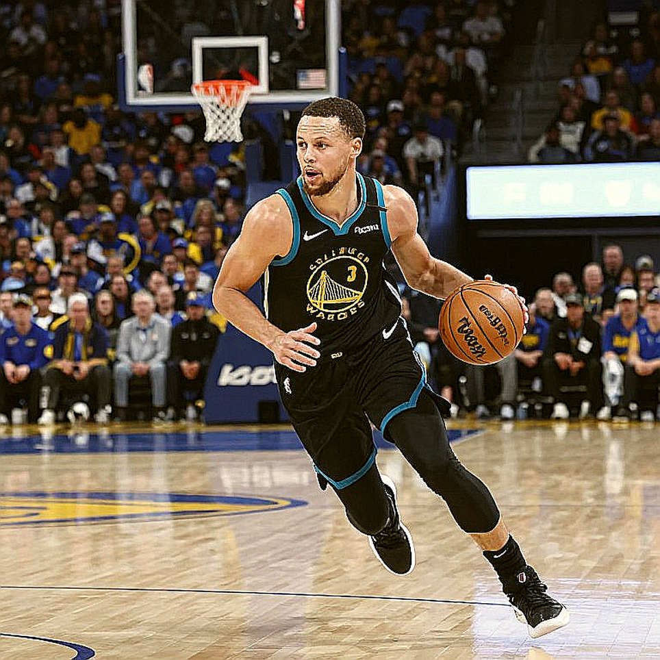 Podziemski vắng mặt đêm khai mạc: Warriors bước vào mùa giải bằng đội hình rỗng ruột