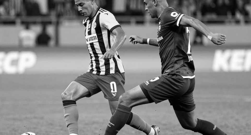 V.League và căn phòng thì thầm: Bóng đá Việt Nam vẫn định giá cầu thủ bằng cảm giác